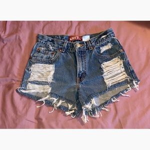Levi’s high waisted shorts